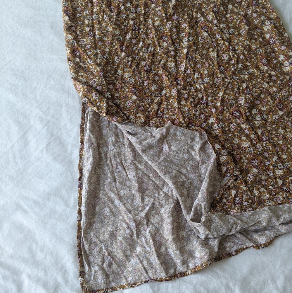 Dress - Picture 5 of 7